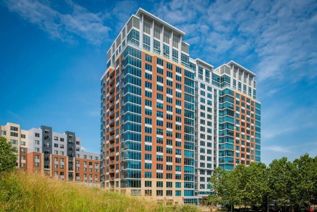 מלון טייסונס קורנר Ovation At Park Crest By Bridgestreet מראה חיצוני תמונה