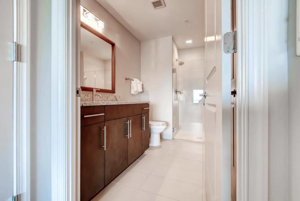 מלון טייסונס קורנר Ovation At Park Crest By Bridgestreet מראה חיצוני תמונה