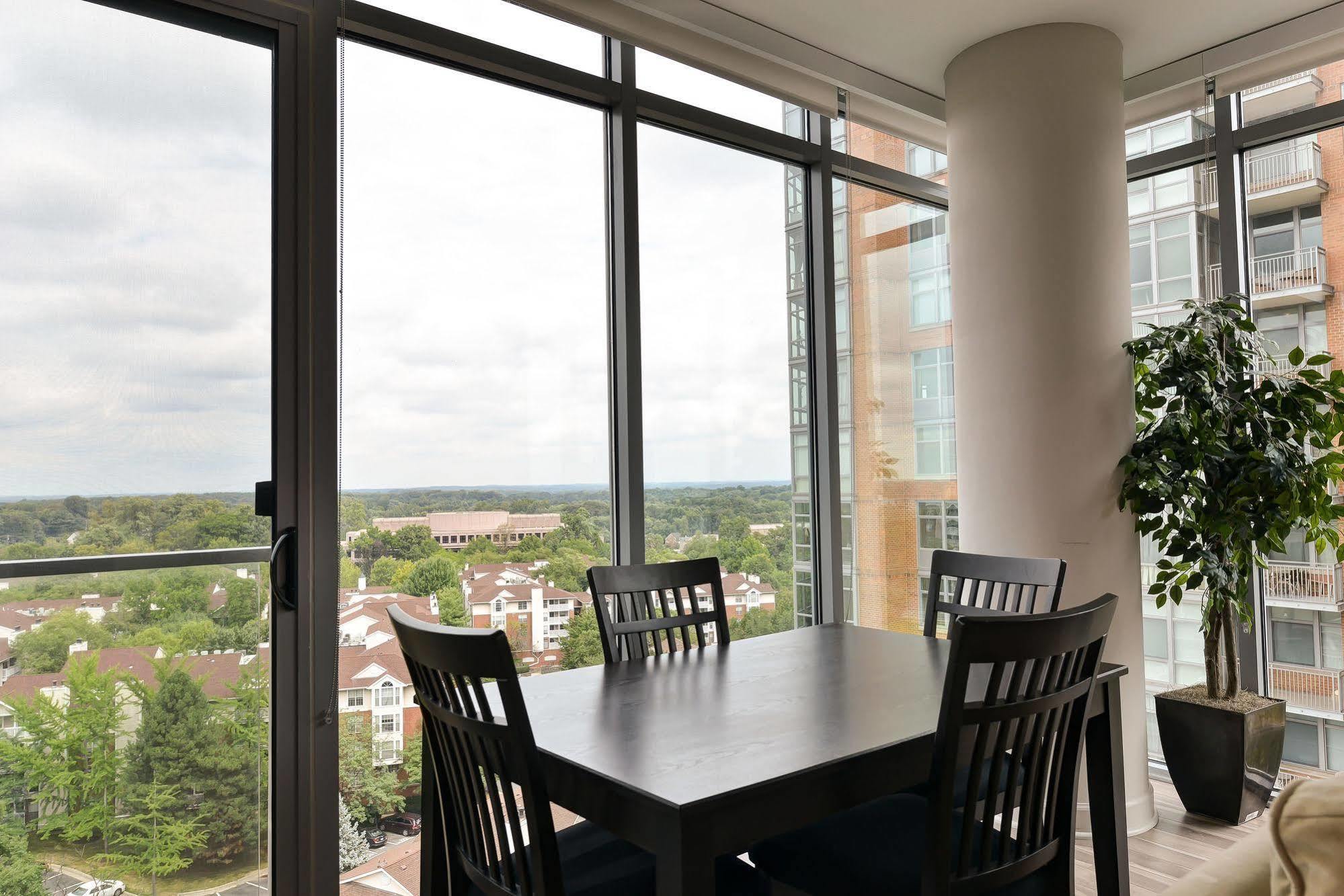 מלון טייסונס קורנר Ovation At Park Crest By Bridgestreet מראה חיצוני תמונה