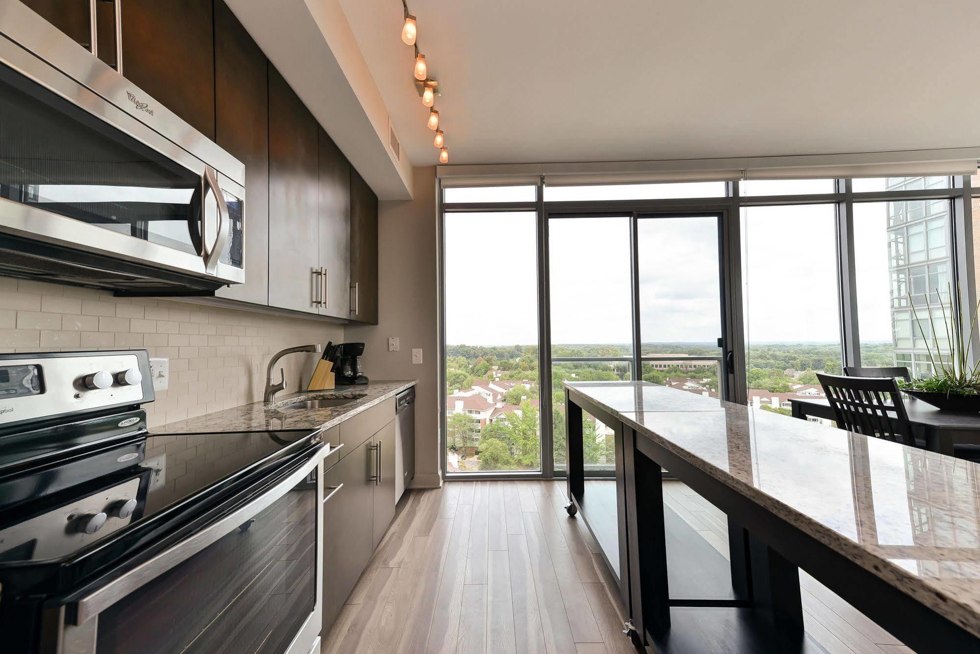 מלון טייסונס קורנר Ovation At Park Crest By Bridgestreet מראה חיצוני תמונה